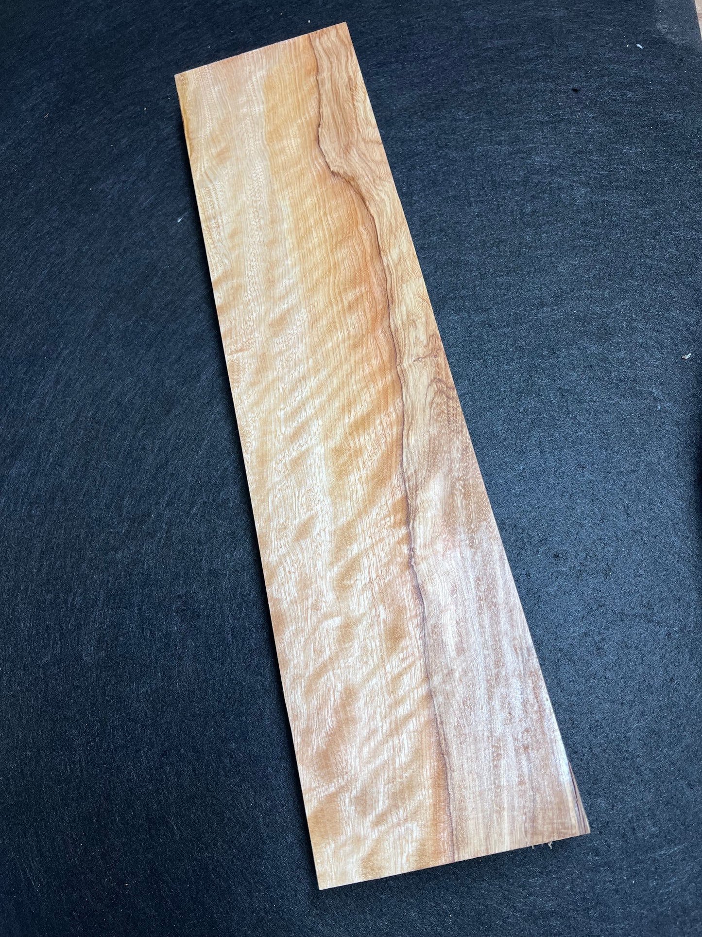 Doral(Native Olive) 585x128x47mm
