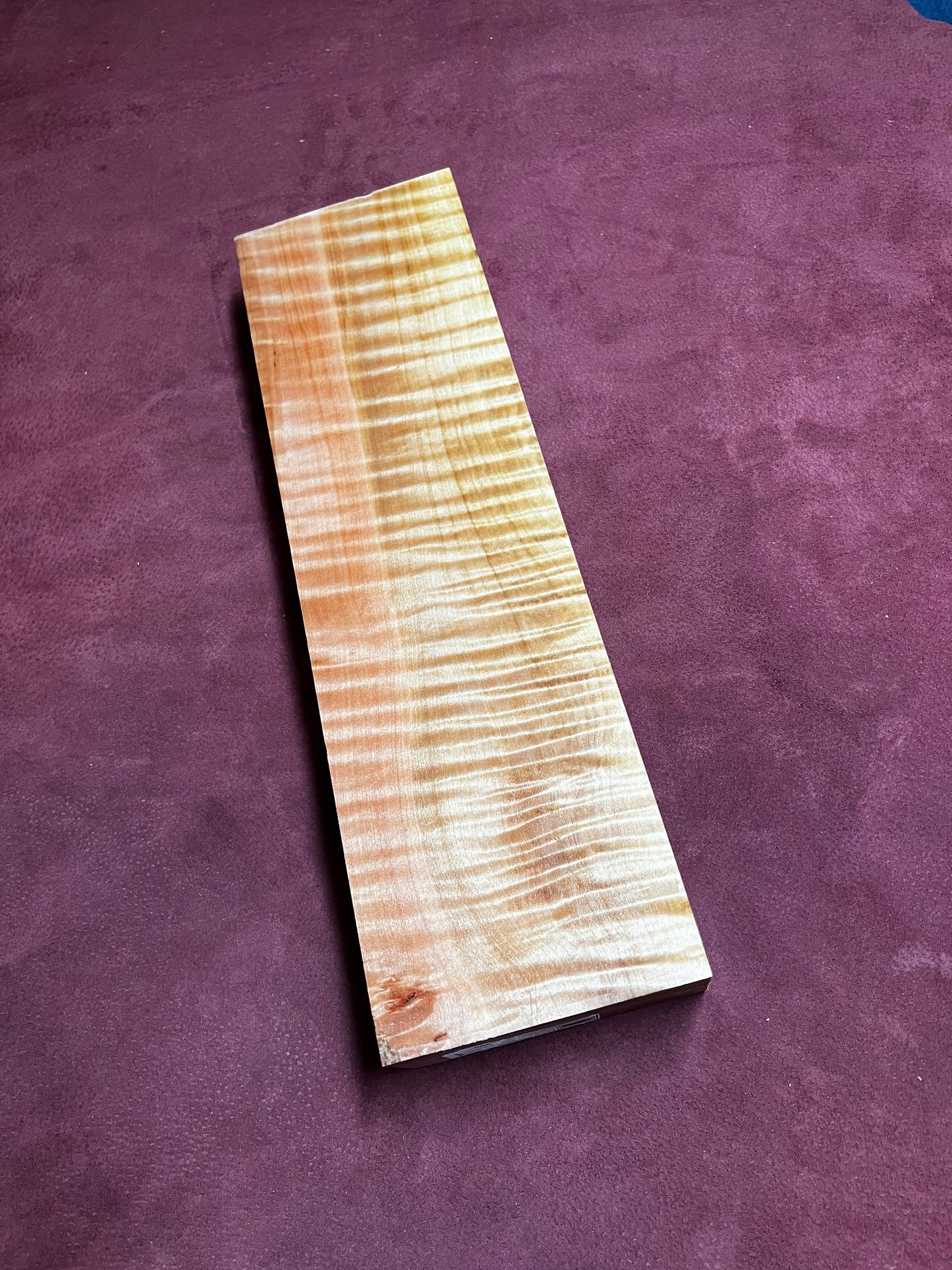 Figured Myrtle Beech 440x128x54mm