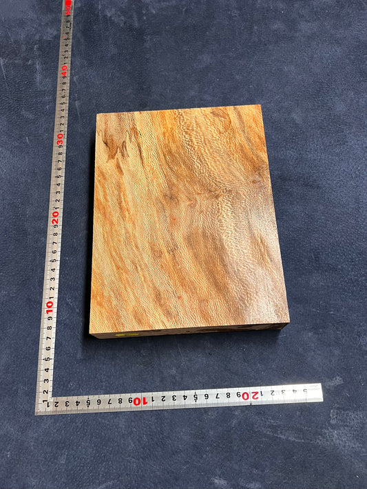 Plane Tree   231x173x37mm