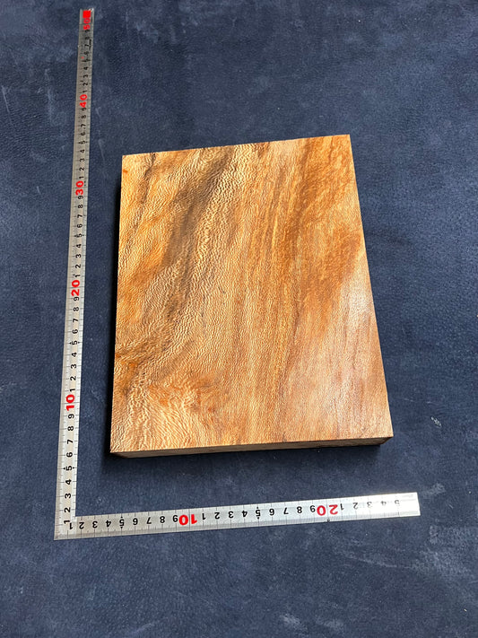 Plane Tree   247x191x37mm