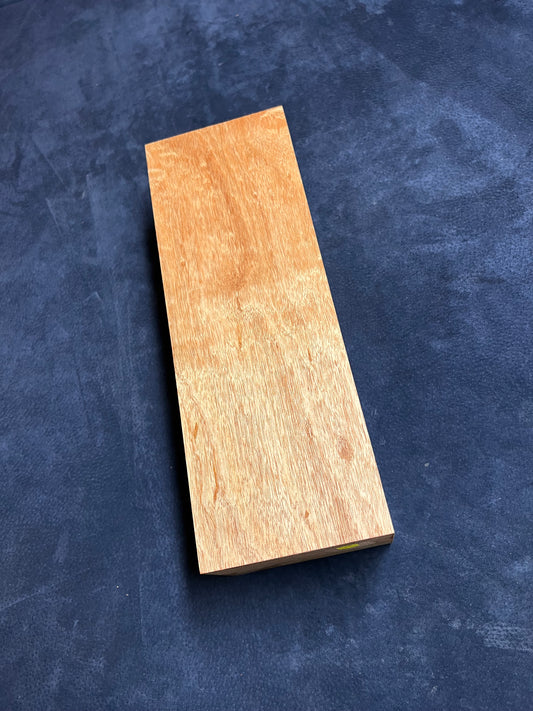 Brown Beech            310x105x82mm