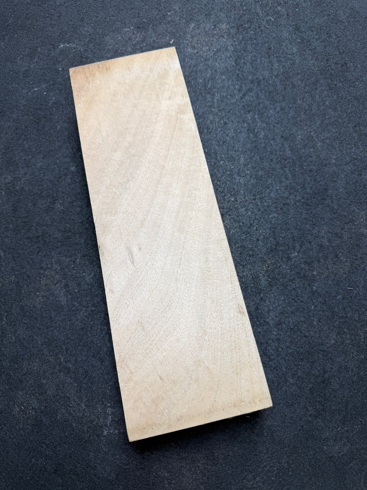 White Beech      340x107x52mm