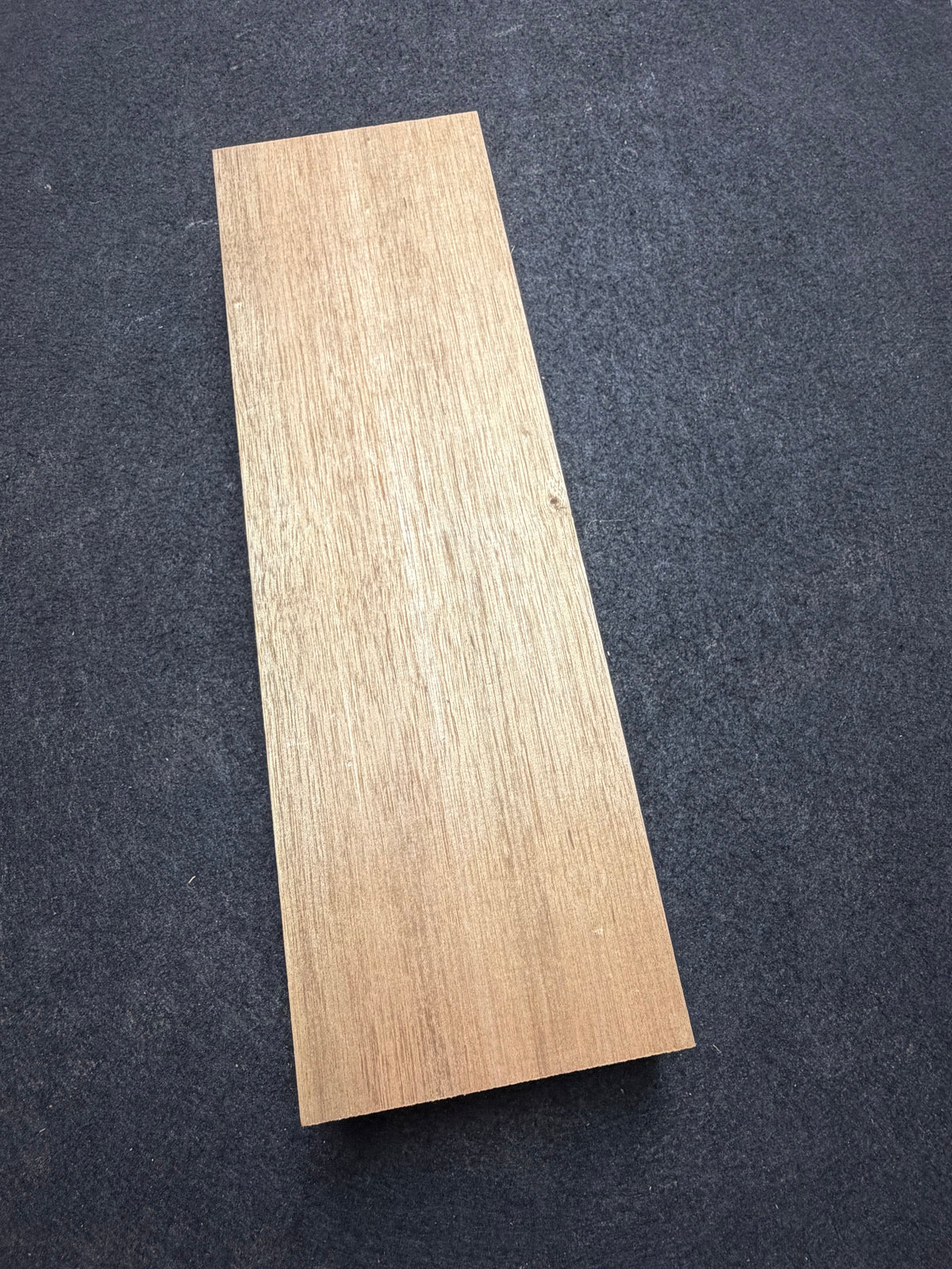 Brown Beech     400x126x68mm