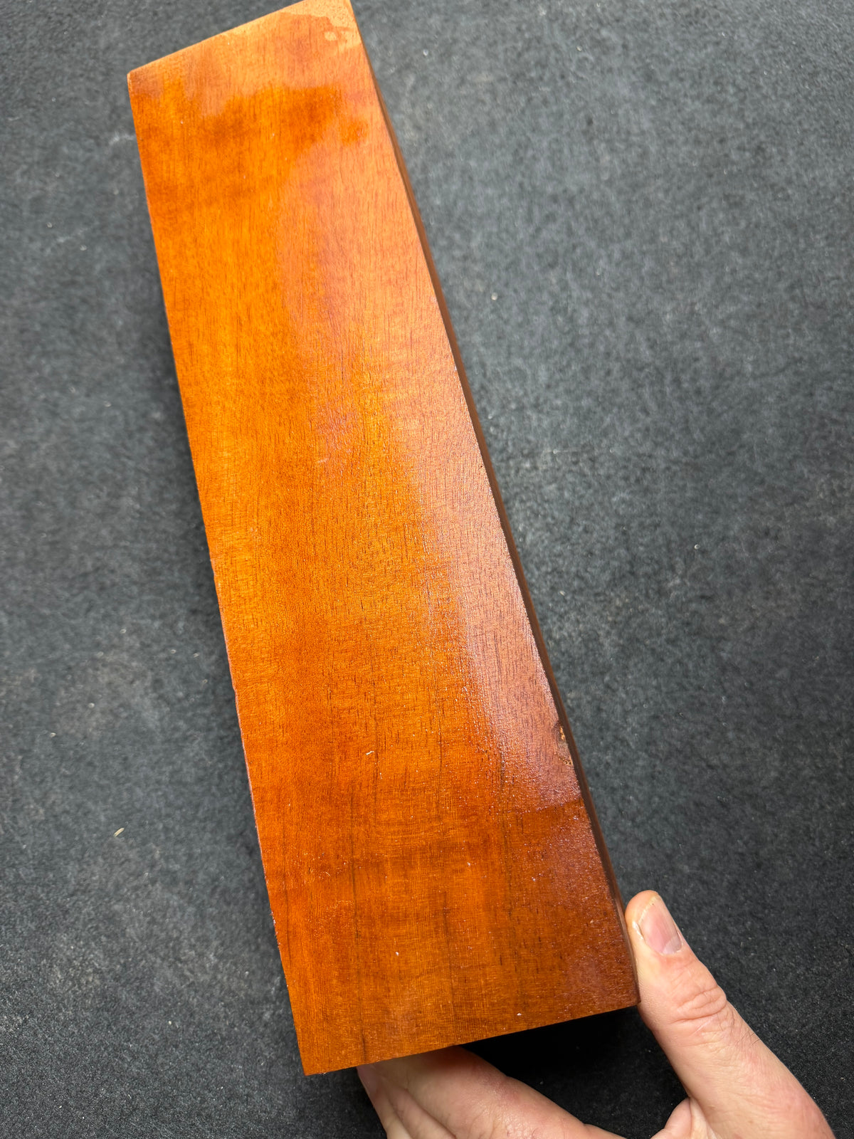 Rose Mahogany. 360x93x93mm