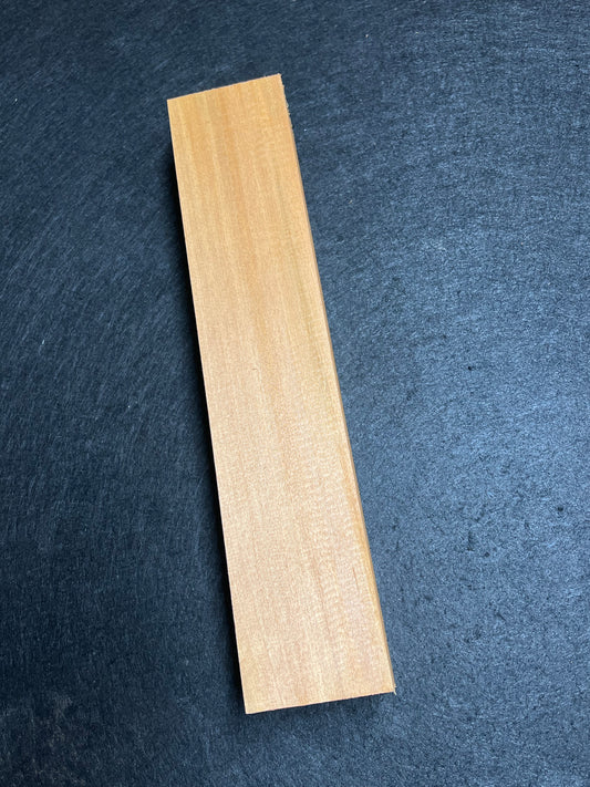 King Billy Pine 325x67x59mm