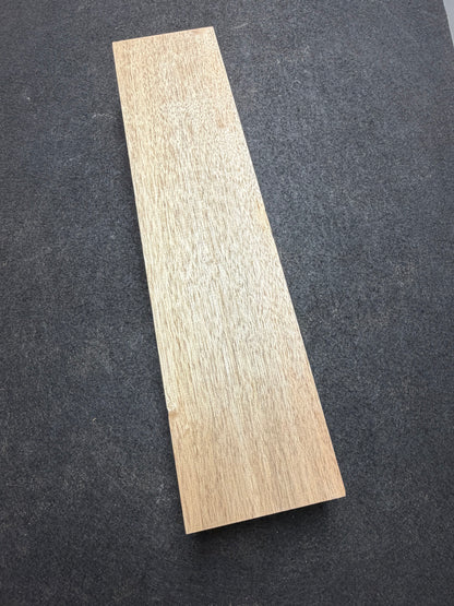 Brown Beech     460x110x67mm