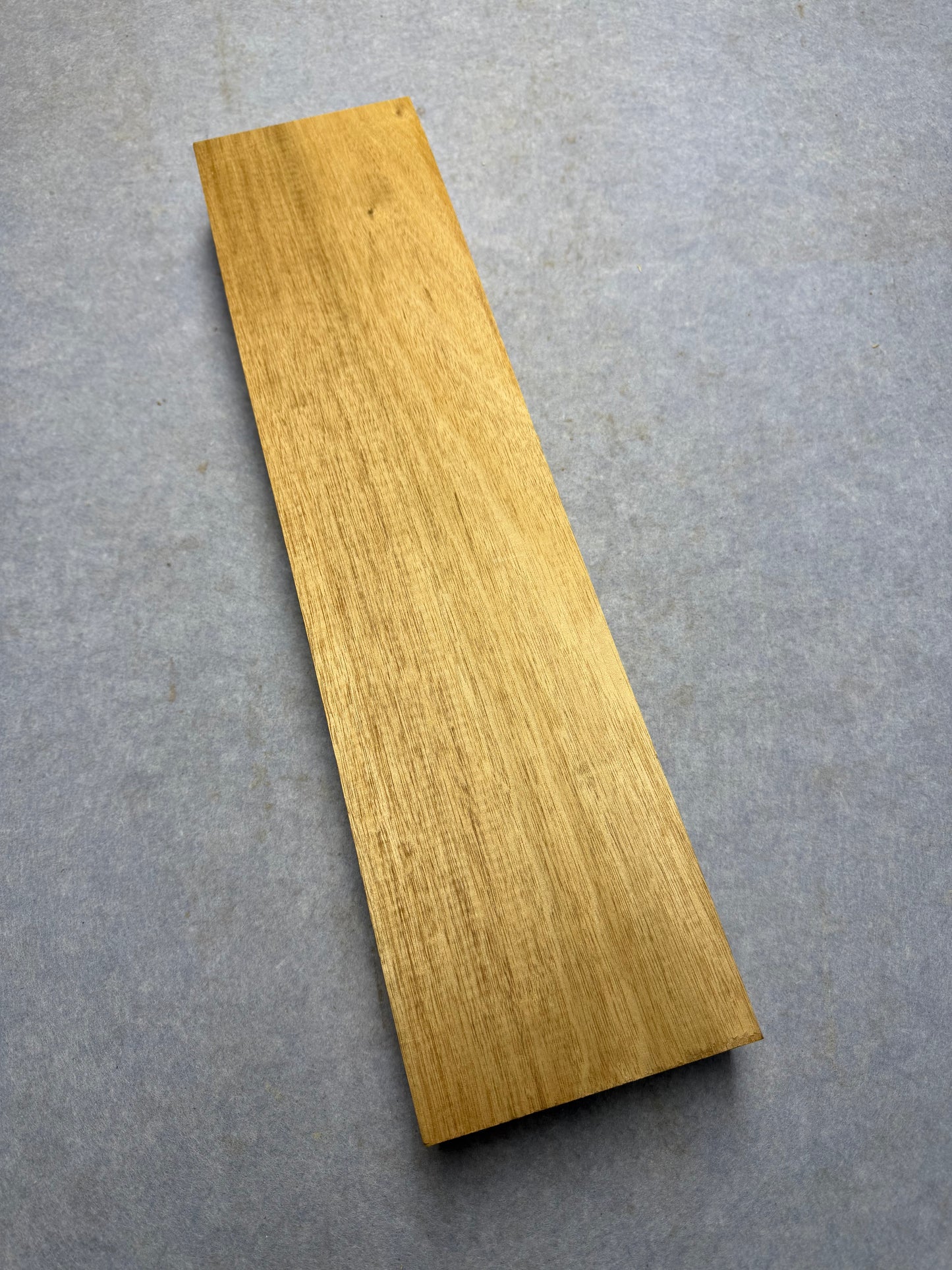 Brown Beech     470x115x48mm