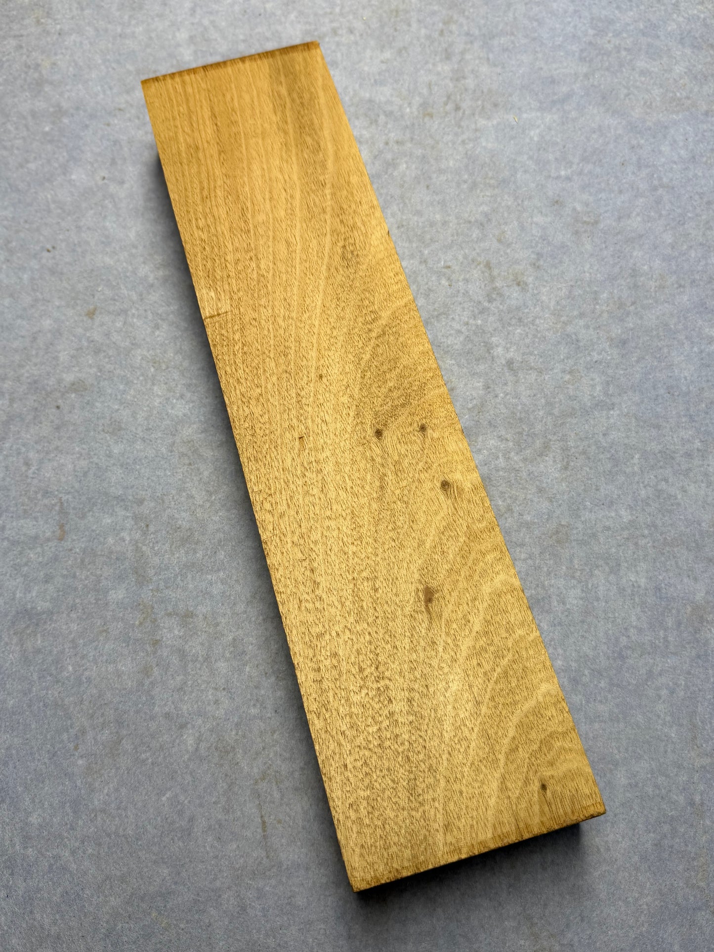 Brown Beech     385x92x47mm