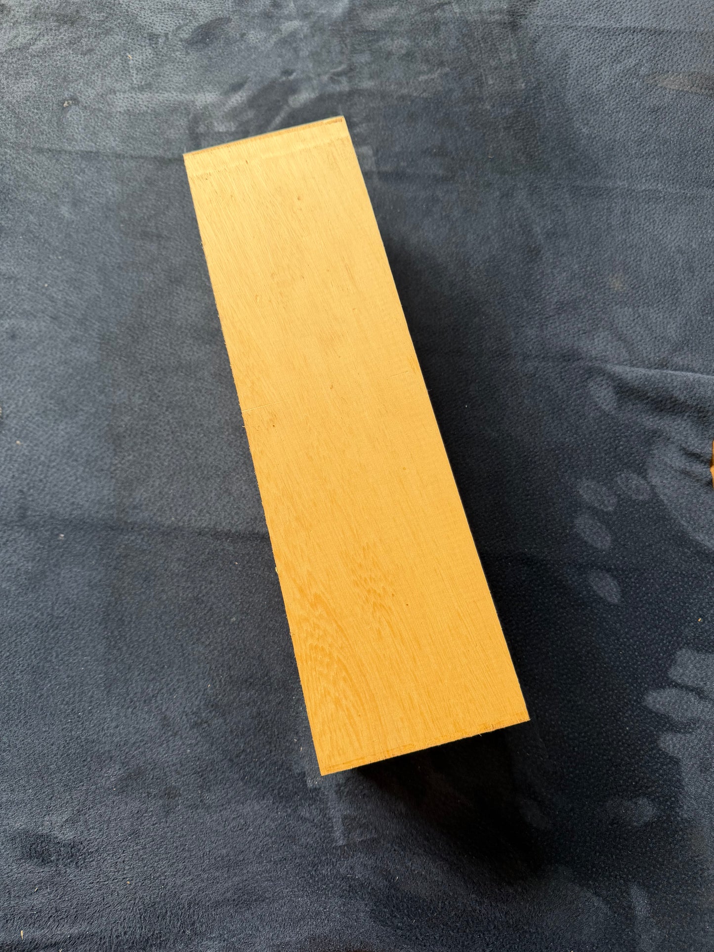 Huon Pine. 365x103x96mm