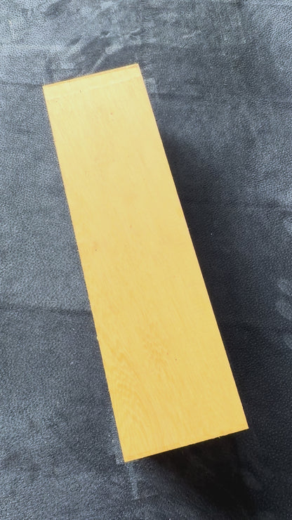 Huon Pine. 365x103x96mm