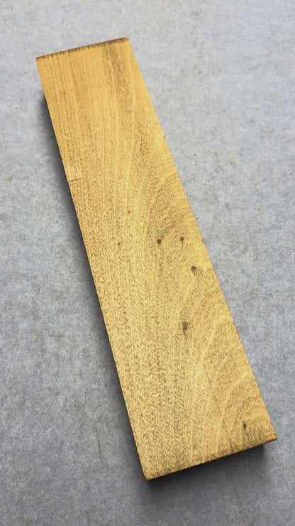 Brown Beech     385x92x47mm