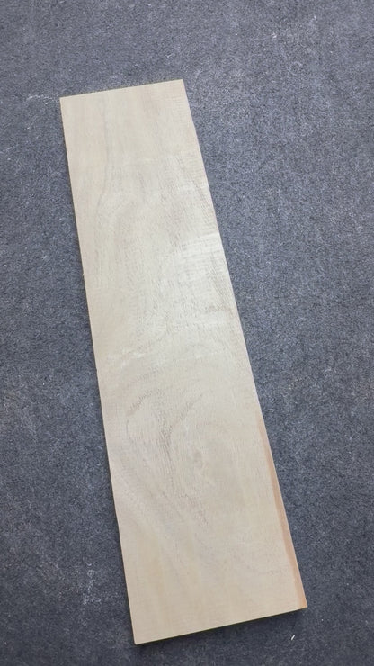 White Beech      415x106x25mm