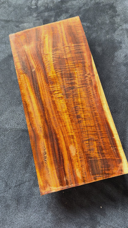 Cooba.   360x169x28mm