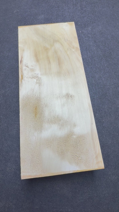 Huon Pine       400x168x85mm