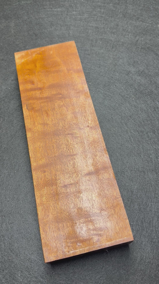 Sapele              378x118x45mm