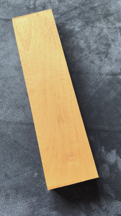 Brown Beech. 415x103x47mm